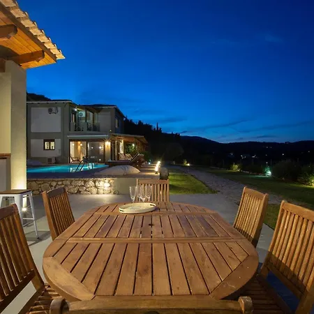 Artemis Villa